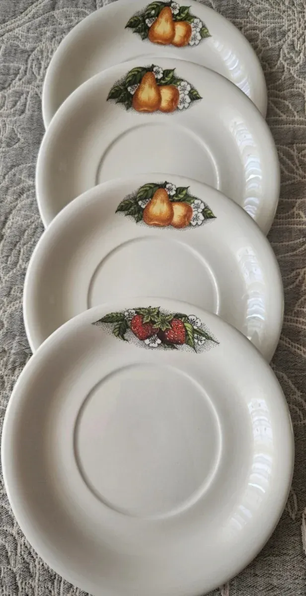4 Platos Postre Frutas Porcelana