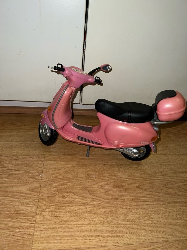 Moto Barbie Rosa Antigua