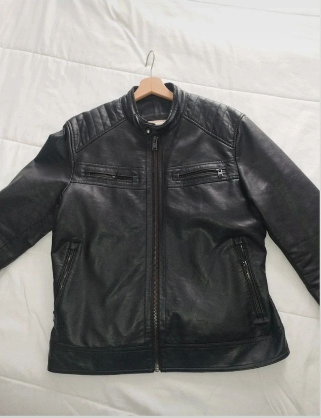 Cazadora cuero Mango Talla M