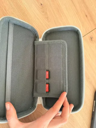 Switch Lite con custodia - Super Mario e Animal Crossing