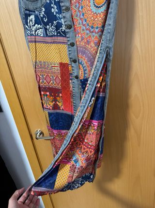 Falda larga patchwork denim y estampado