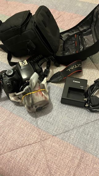 Canon EOS 1100D reflex