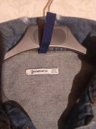 Chaqueta vaquera Stradivarius Talla M