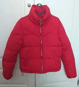 Chubasquero rojo talla XS sin estrenar