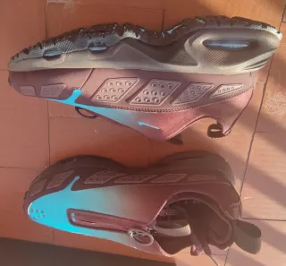 Nike Air Max SNDR "Burgundy Crush" N 37'5