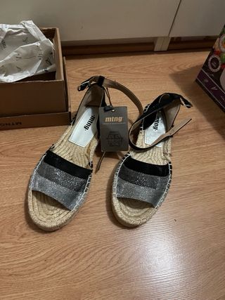 Sandalias Mustang Negras