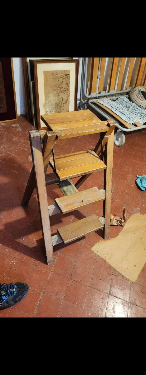 Silla Escalera Antigua Madera