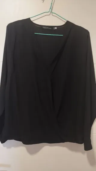 Blusa cruzada Zanzea negra