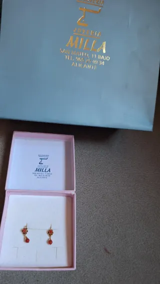 Pendientes oro coral bebé Milla