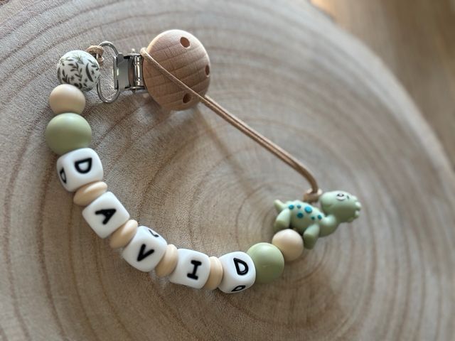 Chupetero personalizado dinosaurio