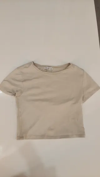 Camiseta Stradivarius beige talla S