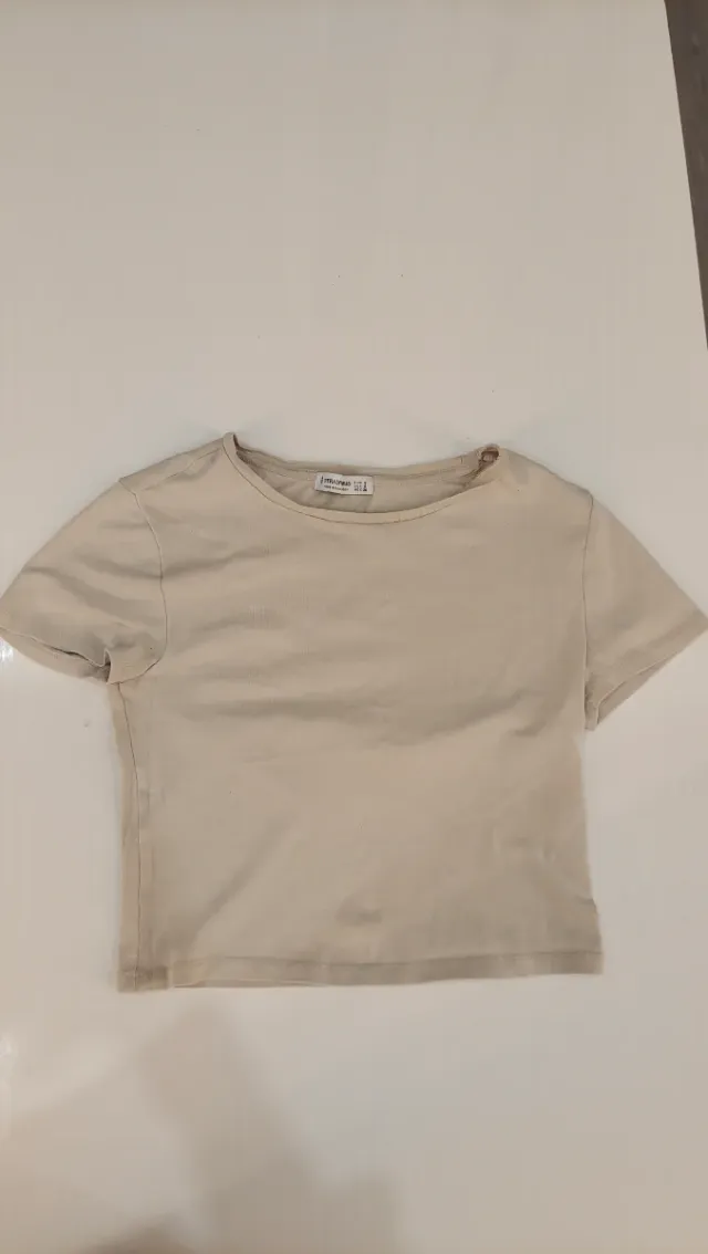 Camiseta Stradivarius beige talla S