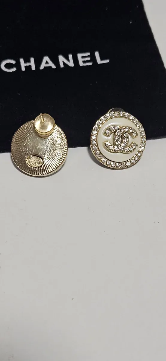 Pendientes Chanel Perla y Cristales