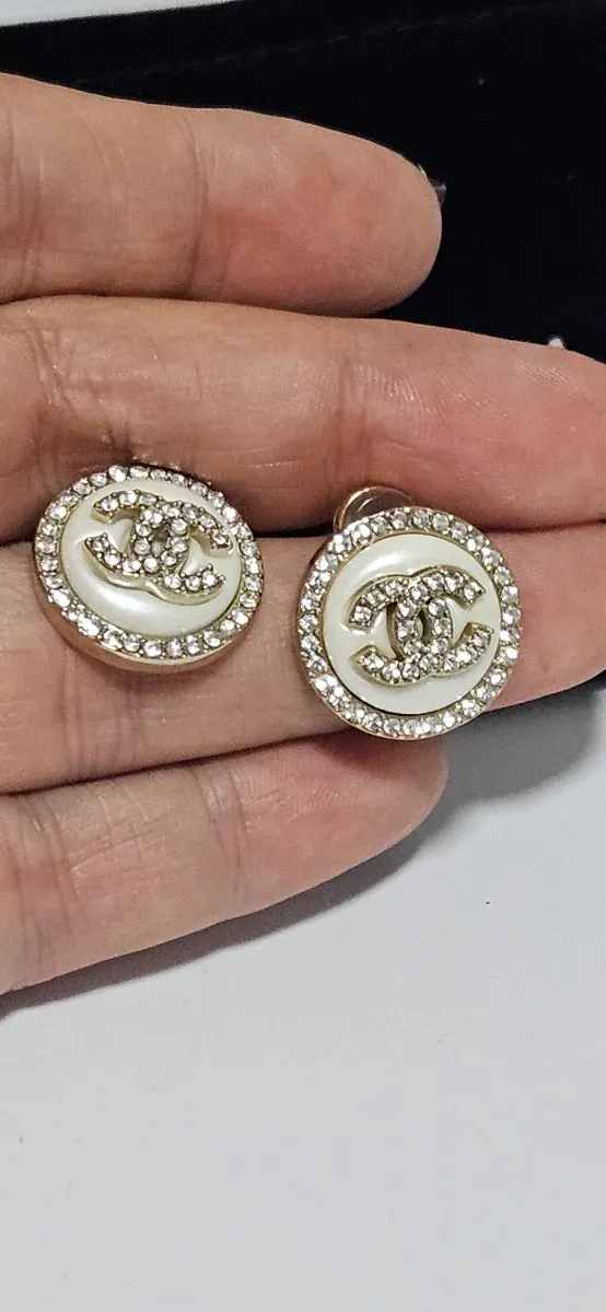 Pendientes Chanel Perla y Cristales