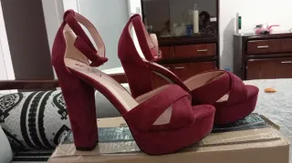 Tacones DANA Morado/Rojo