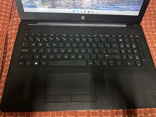 Portatil HP AMD A10 8GB DDR4 128GB SSD Windows 11