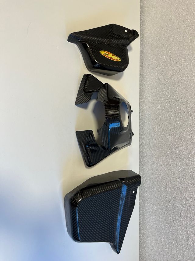 Protector carbono KTM EXC-F 450 composite