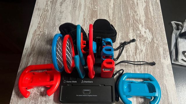 Accesorios Nintendo Switch: Volantes y Raquetas