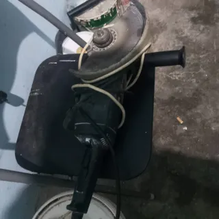 Amoladora Bosch GWS 20-230