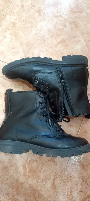 Botas negras niña Talla 32