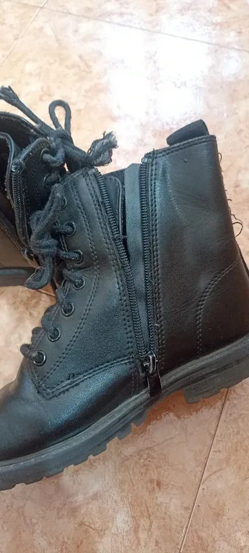 Botas negras niña Talla 32