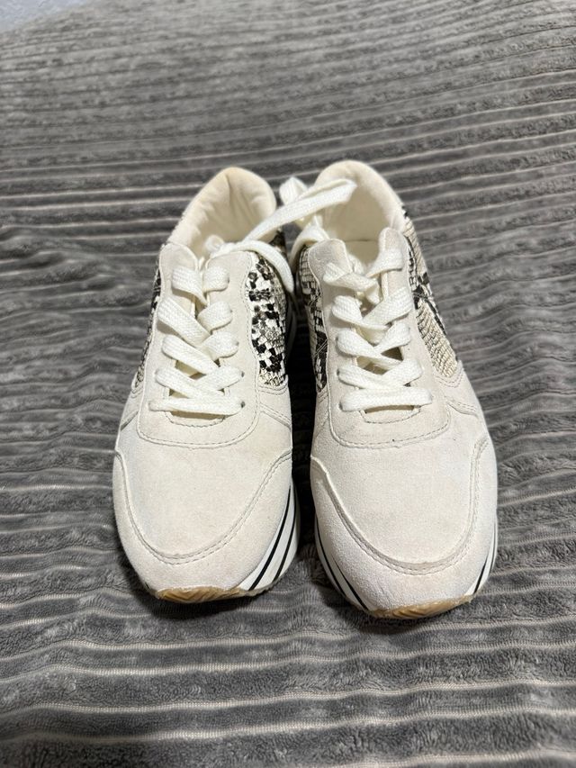 Zapatillas plataforma efecto piel serpiente