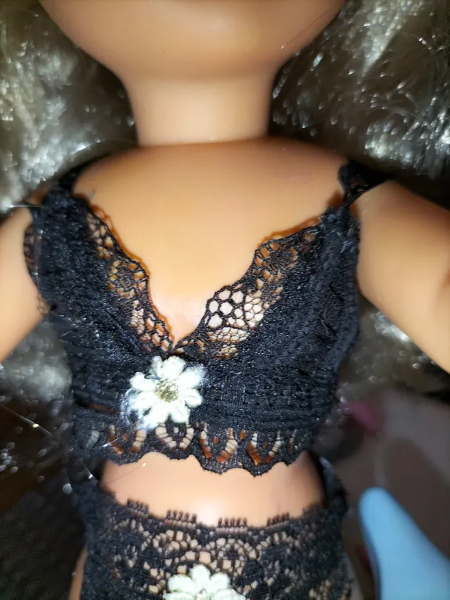 Conjunto de lingerie Nancy preto com renda