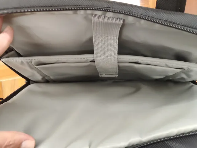 Maletín BANDOLERA FUNDA HP SMB 15,6" como NUEVO