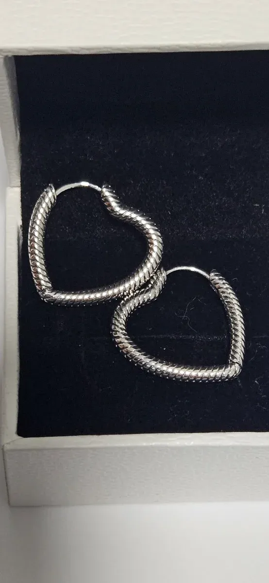 Pendientes Corazón Pandora Plata