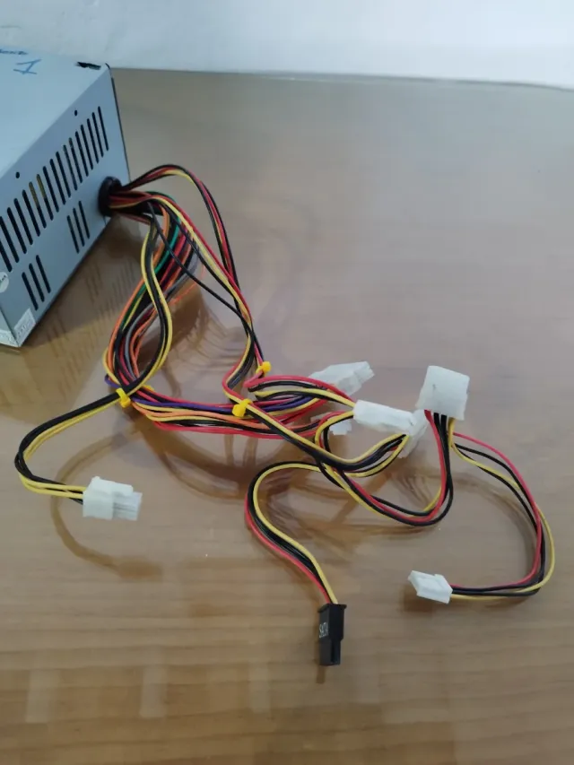 Fonte de Alimentação Phoenix 450W