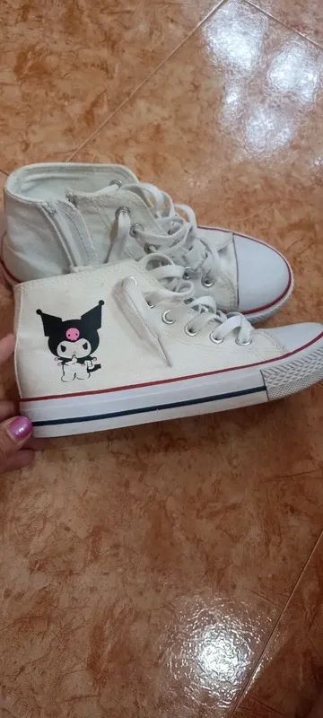 Zapatillas Blancas Kuromi Talla 34