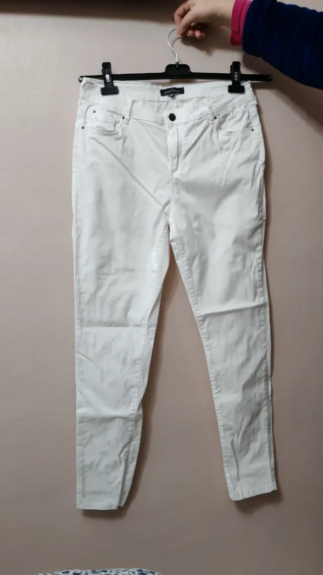 Pantalón Amichi Blanco Talla 42