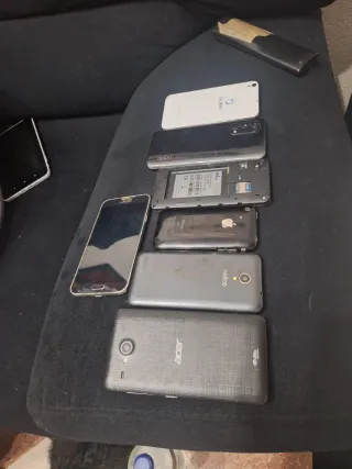 Lote di cellulari vari