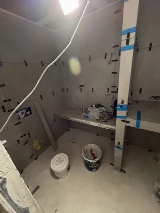 Alicatado de paredes y suelo