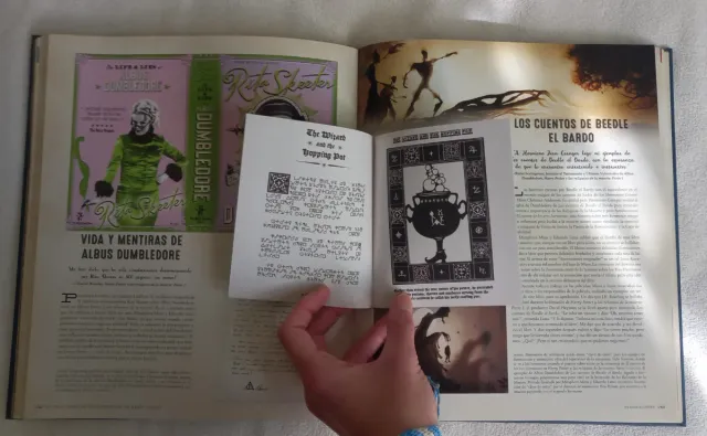 EL GRAN LIBRO DE LOS ARTEFACTOS DE HARRY POTTER...