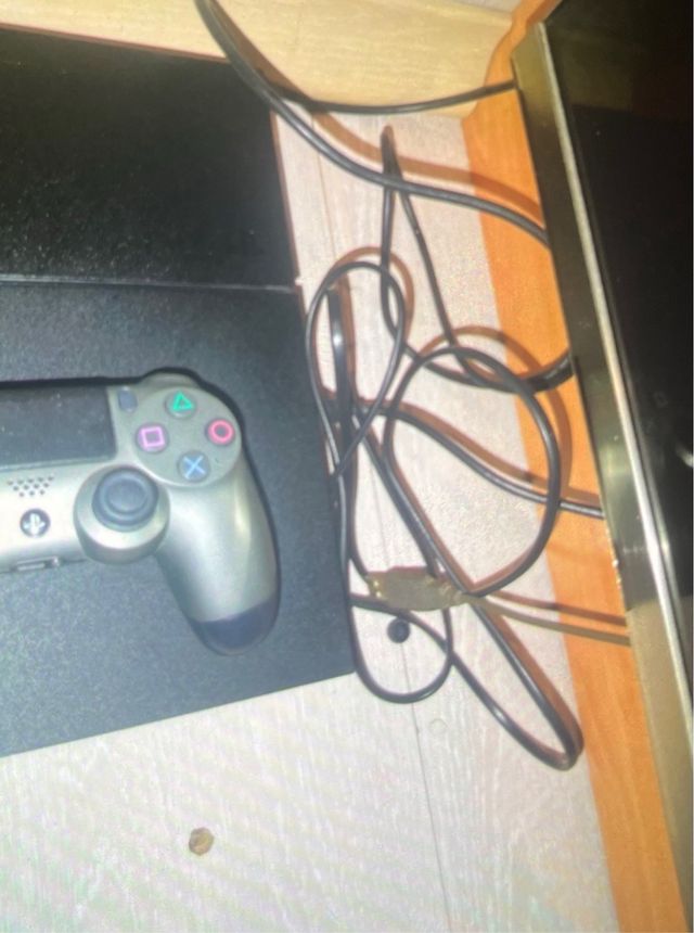 Consola Playstation 4 Negra