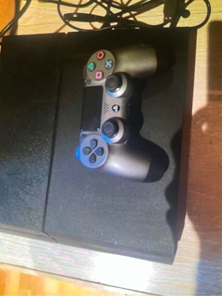 Consola Playstation 4 Negra