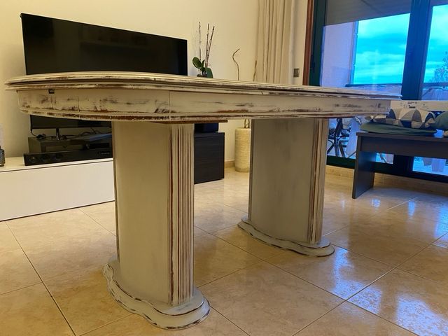 Mesa de comedor restaurada