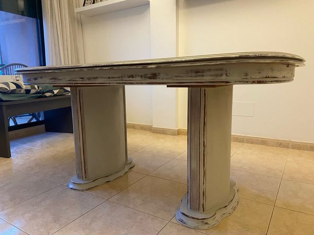 Mesa de comedor restaurada