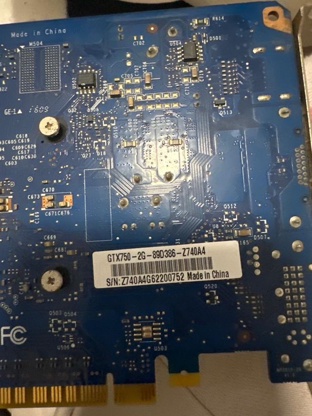 Tarjeta Gráfica Medion GTX750-2G