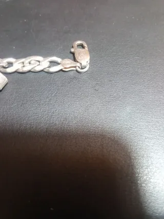 Esclava de plata maciza