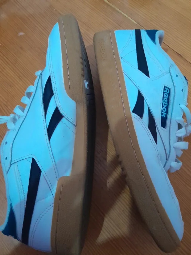 Zapatillas Reebok Blancas y Negras