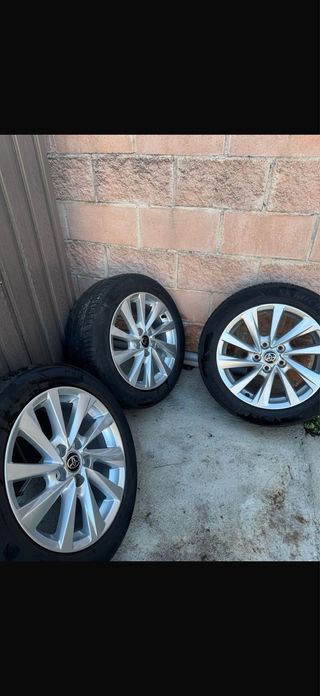 Llantas Toyota Camry 17