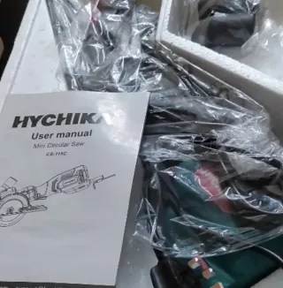Mini sierra circular Hychika CS-115C 750W