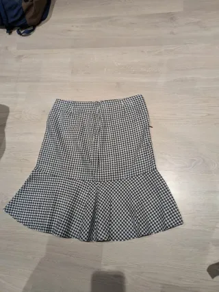 Falda estampada pata de gallo