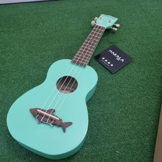 Ukelele Makala Azul con Funda