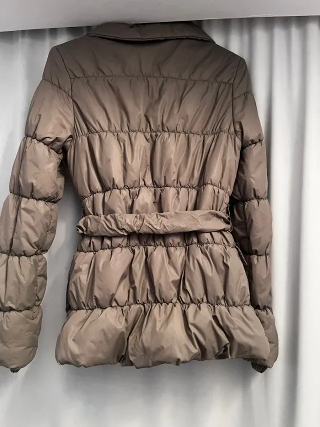 Cazadora acolchada beige talla S