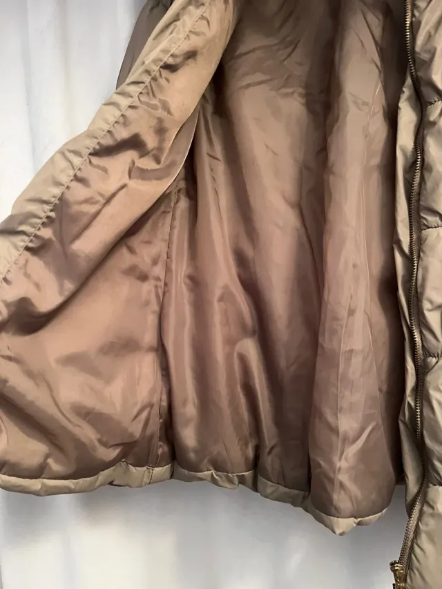 Cazadora acolchada beige talla S
