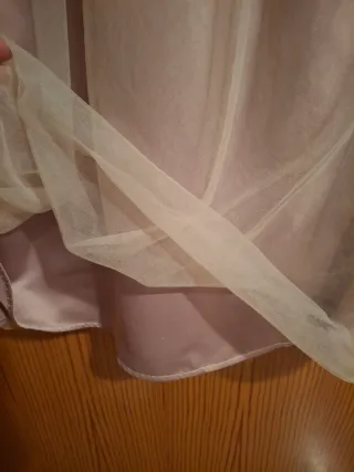 Vestido de fiesta floral rosa