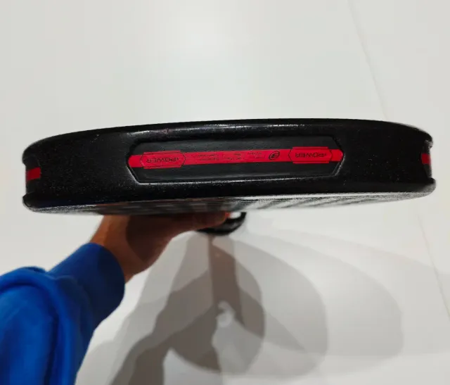 Bullpadel Vertex 04 Confort